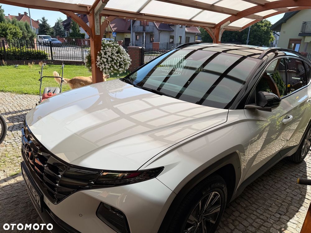 Hyundai Tucson 1.6 T-GDi HEV Executive 4WD - 2