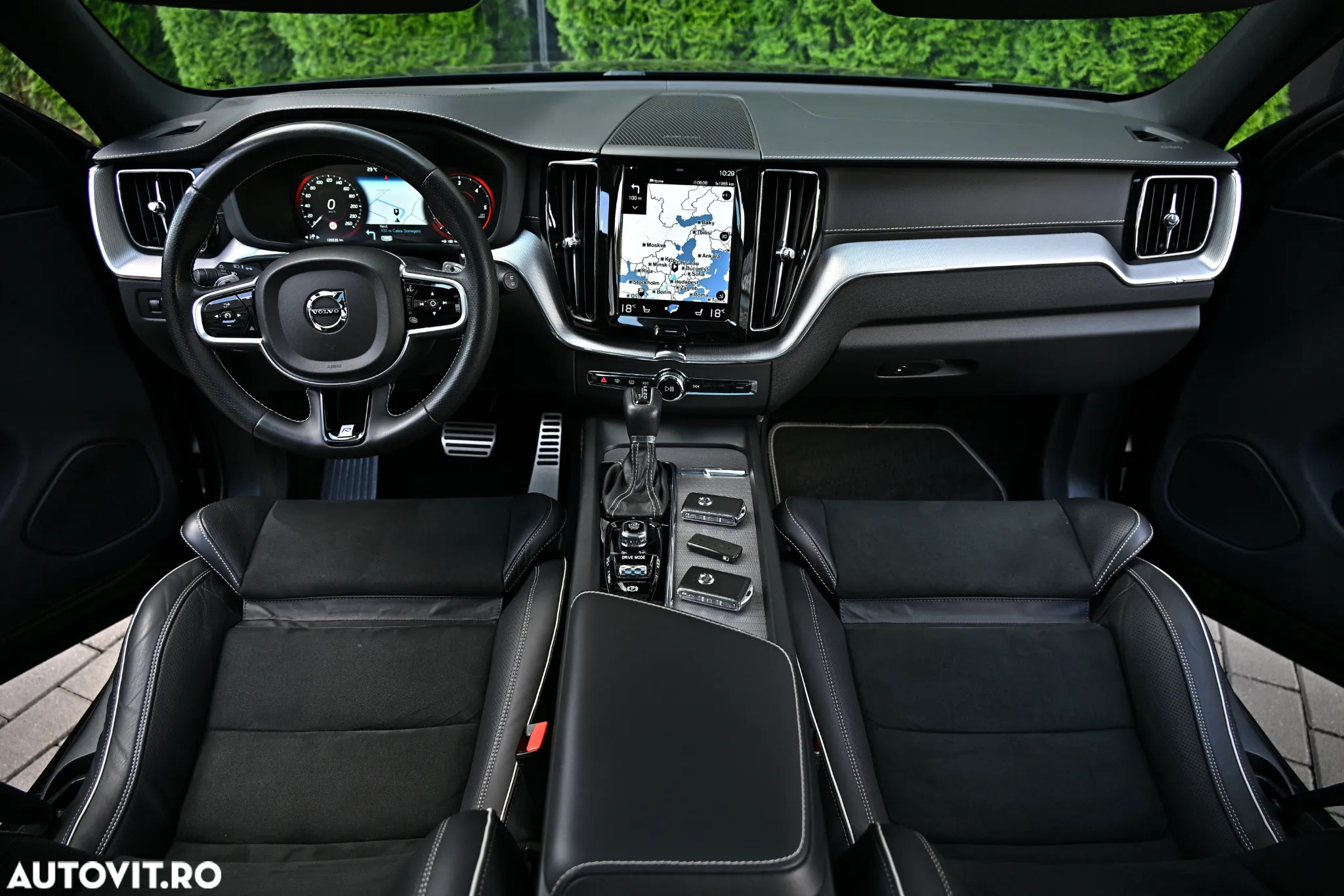 Volvo XC 60 D5 AWD Geartronic RDesign - 21