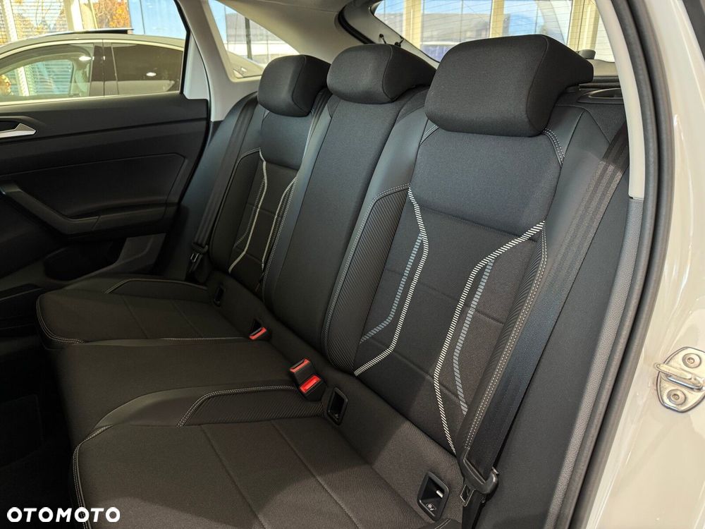 Volkswagen Taigo 1.5 TSI ACT Style DSG - 13