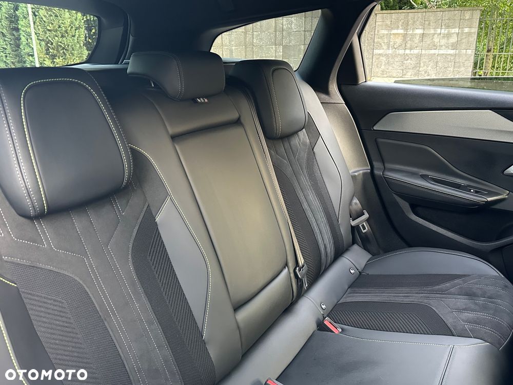 Peugeot 308 1.2 PureTech GT Pack S&S EAT8 - 36