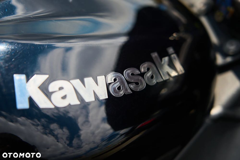 Kawasaki ZX - 9