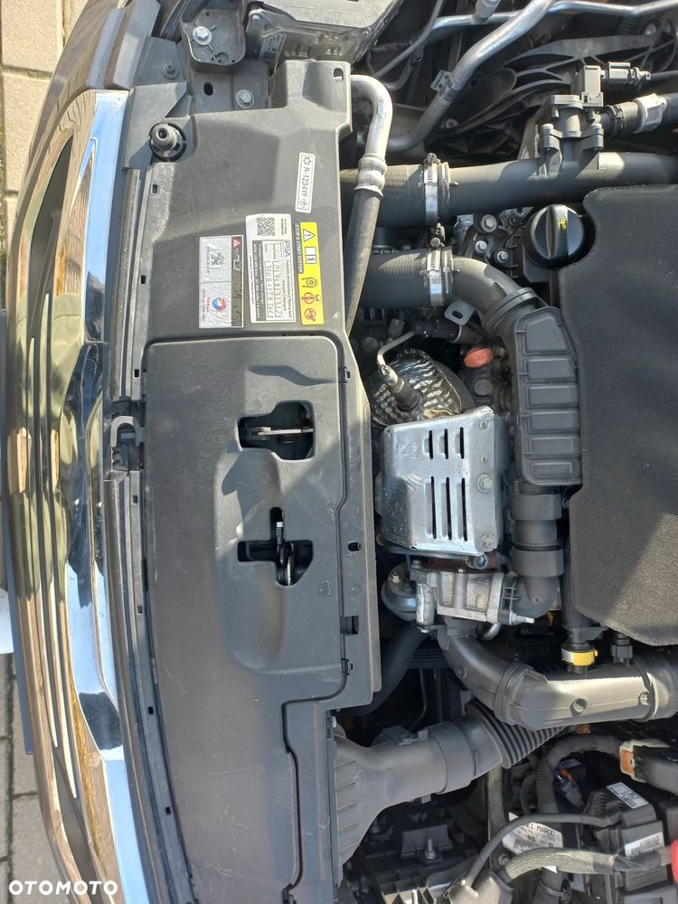 Peugeot 308 1.2 PureTech Allure S&S - 28