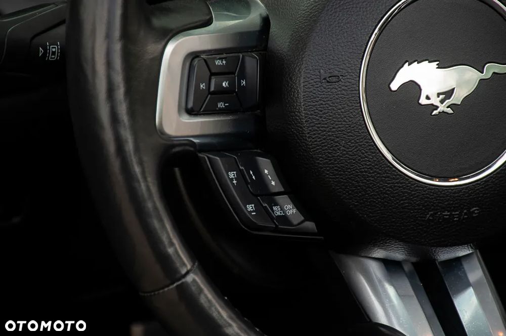 Ford Mustang 5.0 Ti-VCT V8 GT - 33