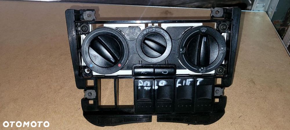 PANEL STEROWANIA NAWIEWU VW POLO III LIFT 00R - 1