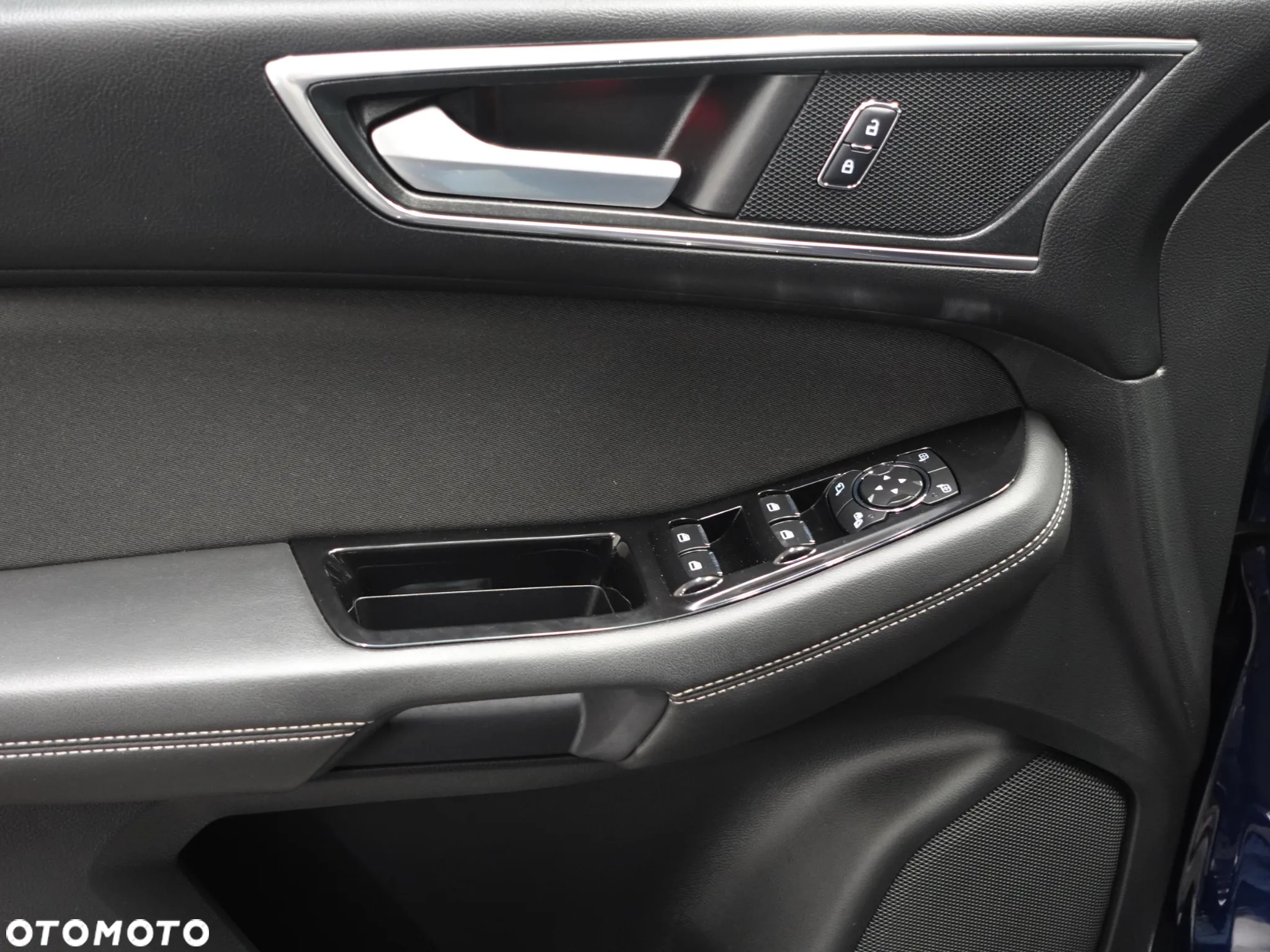 Ford S-Max 1.5 Eco Boost Start-Stopp Titanium - 19