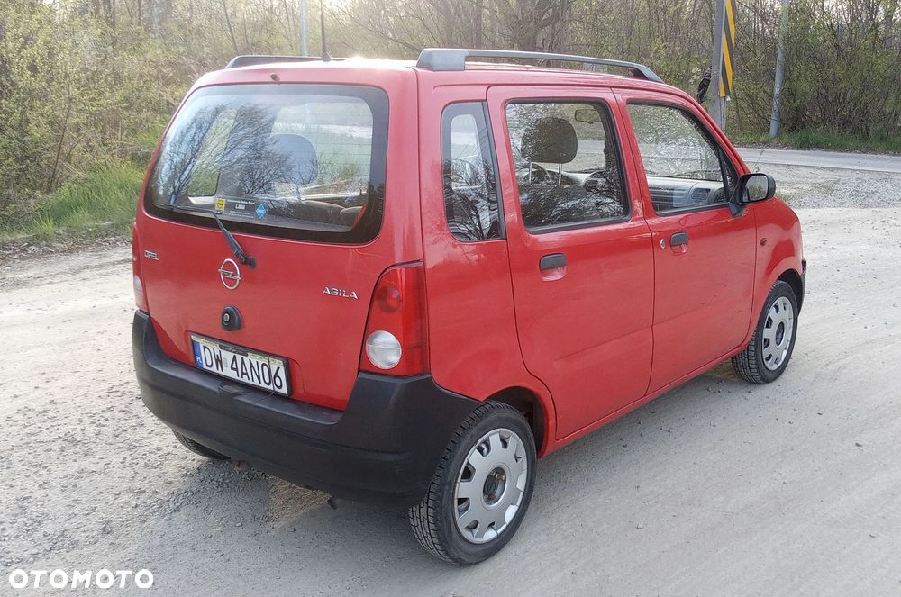 Opel Agila 1.0 - 10