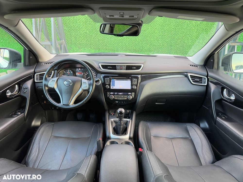 Nissan Qashqai 1.6 DCI TEKNA+ - 8