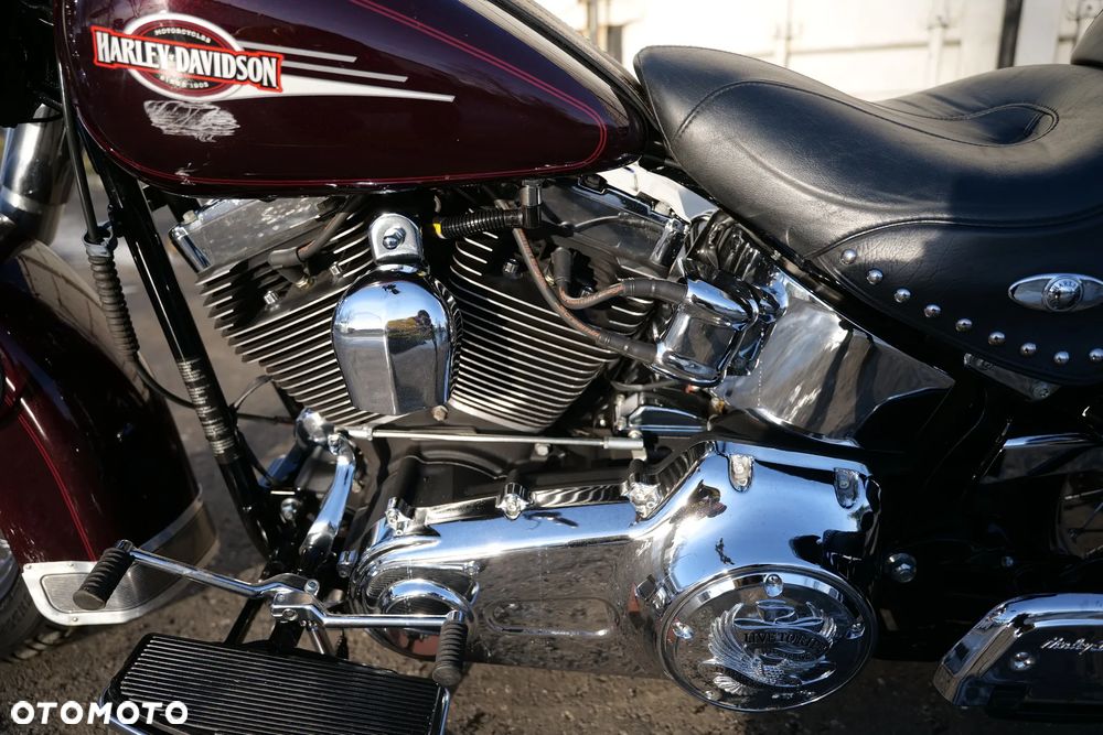 Harley-Davidson Softail Heritage Classic - 21