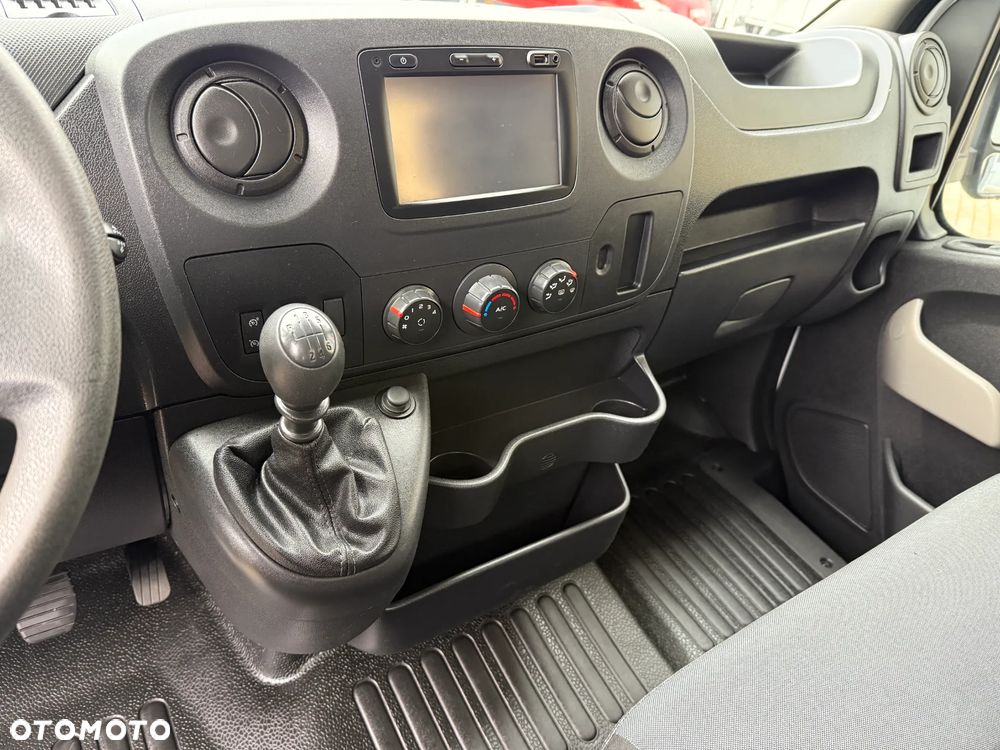 Renault Master Skrzyniowy - 15