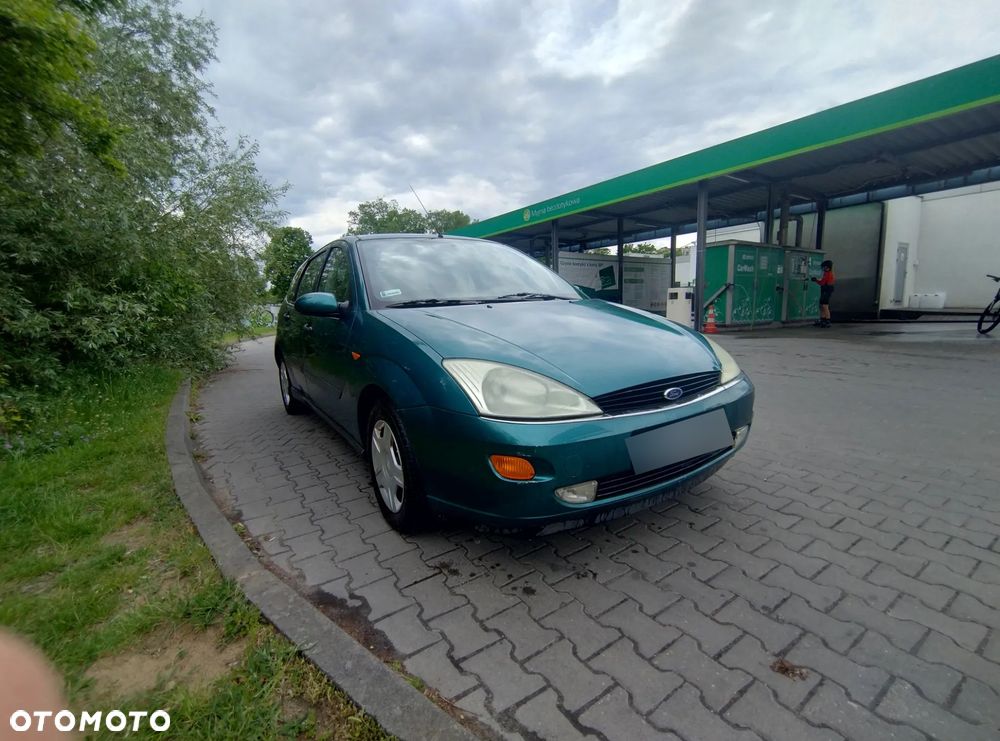 Ford Focus 1.6 Ghia - 3