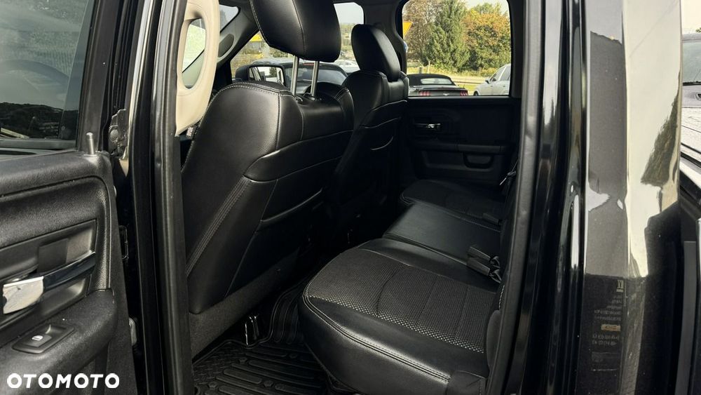 Dodge RAM - 30