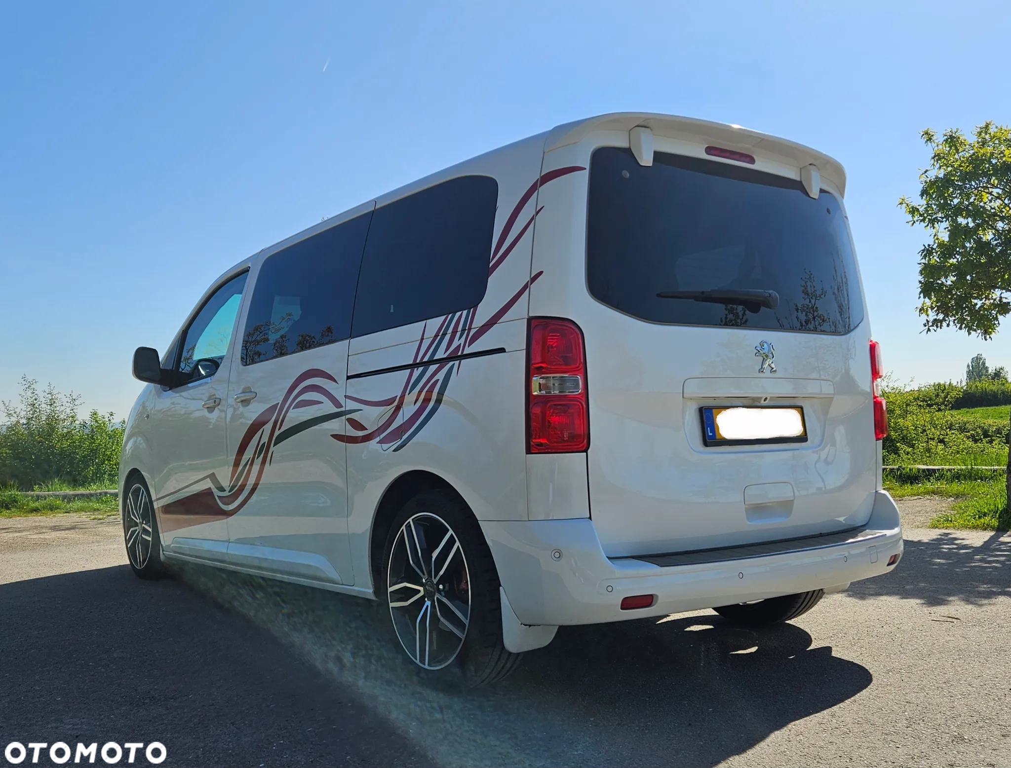 Peugeot Traveller 2.0 BlueHDi Standard Allure - 4