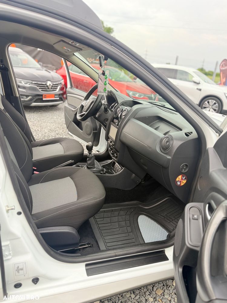 Dacia Duster dCi 110 FAP 4x2 Prestige - 6