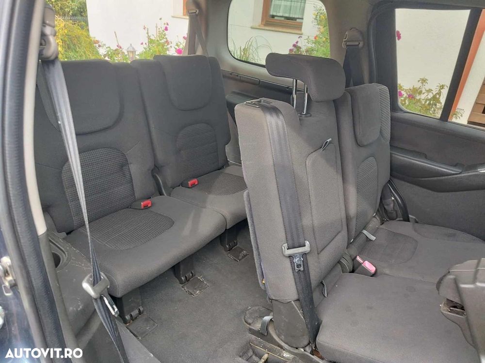 Nissan Pathfinder - 7