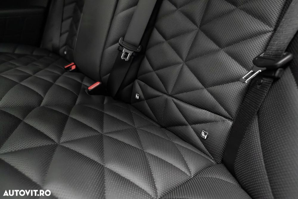 BMW Seria 7 740d xDrive MHEV - 24