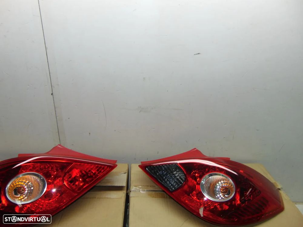 Opel Corsa D farolins - 1