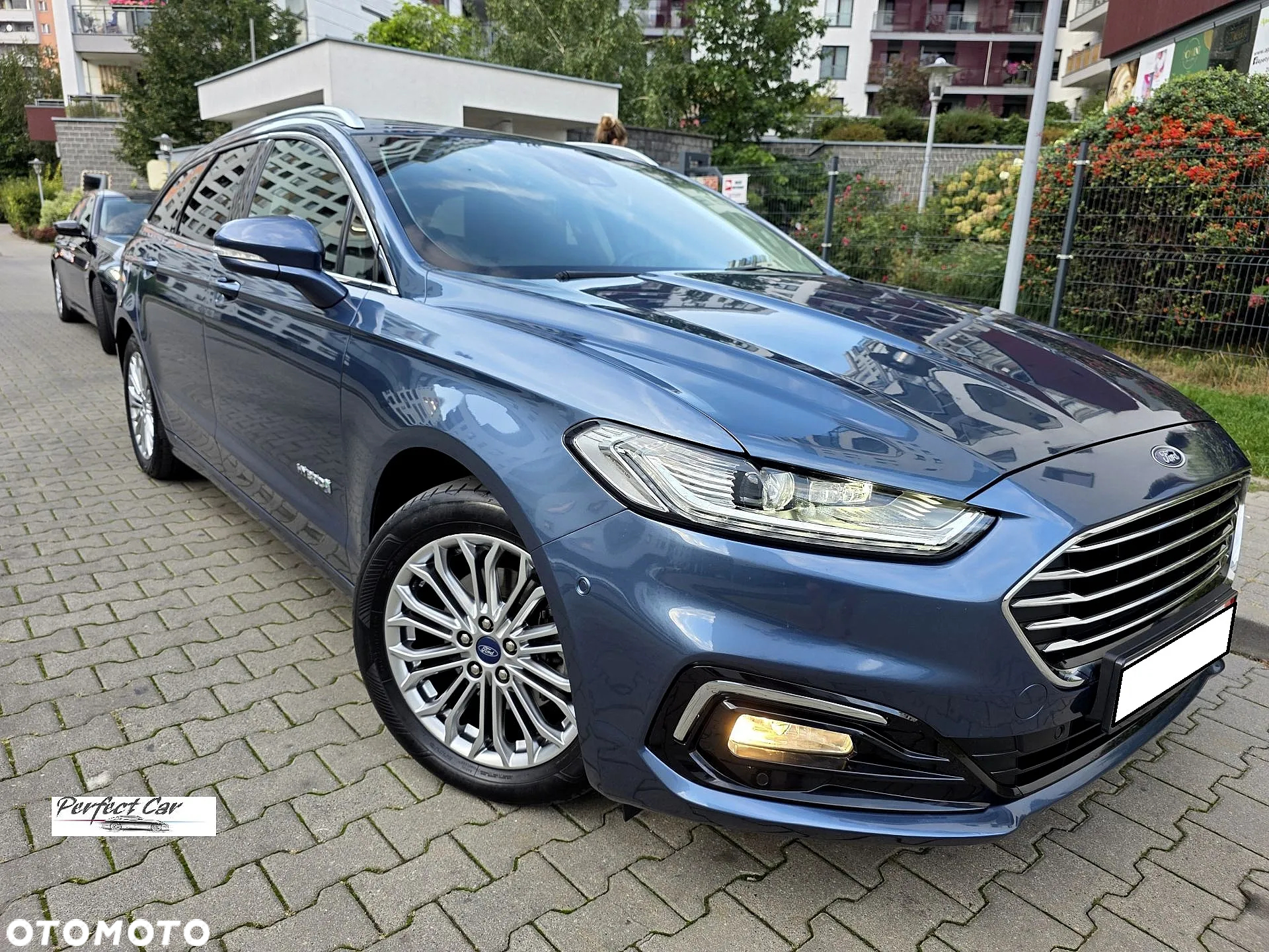 Ford Mondeo Turnier 2.0 Ti-VCT Hybrid Titanium - 2