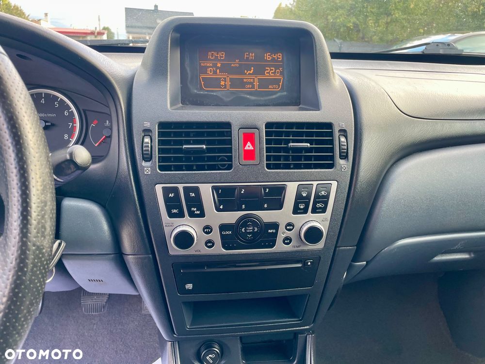 Nissan Almera 1.5 visia - 25