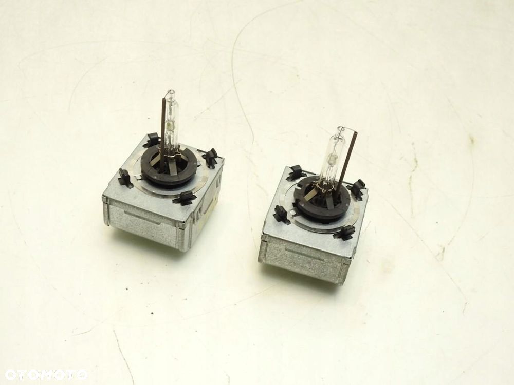 CEWKA ZAPŁONNIK XENON AUDI A6 C6 5DD 008 319-50 - 8