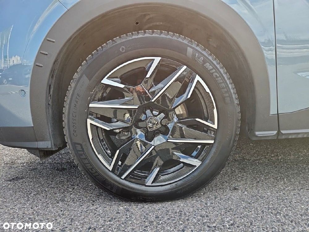 Peugeot 3008 1.2 PureTech mHEV GT S&S e-DCS6 - 12