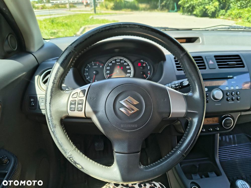 Suzuki Swift 1.3 GLX / Comfort - 8