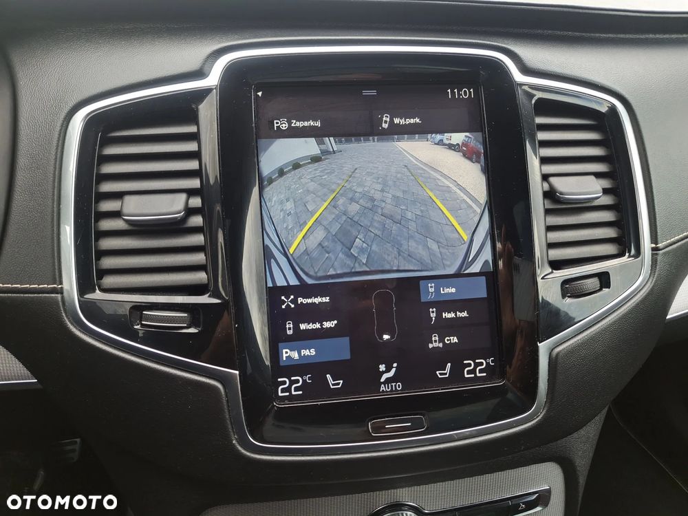 Volvo XC 90 D5 AWD Geartronic RDesign - 13