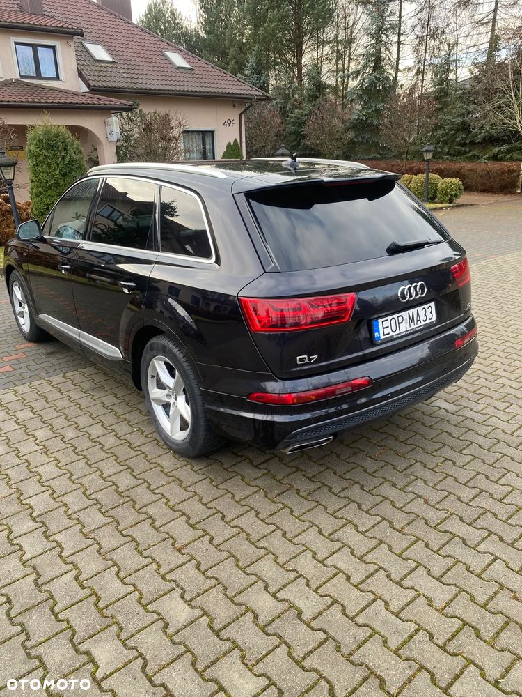Audi Q7 - 3