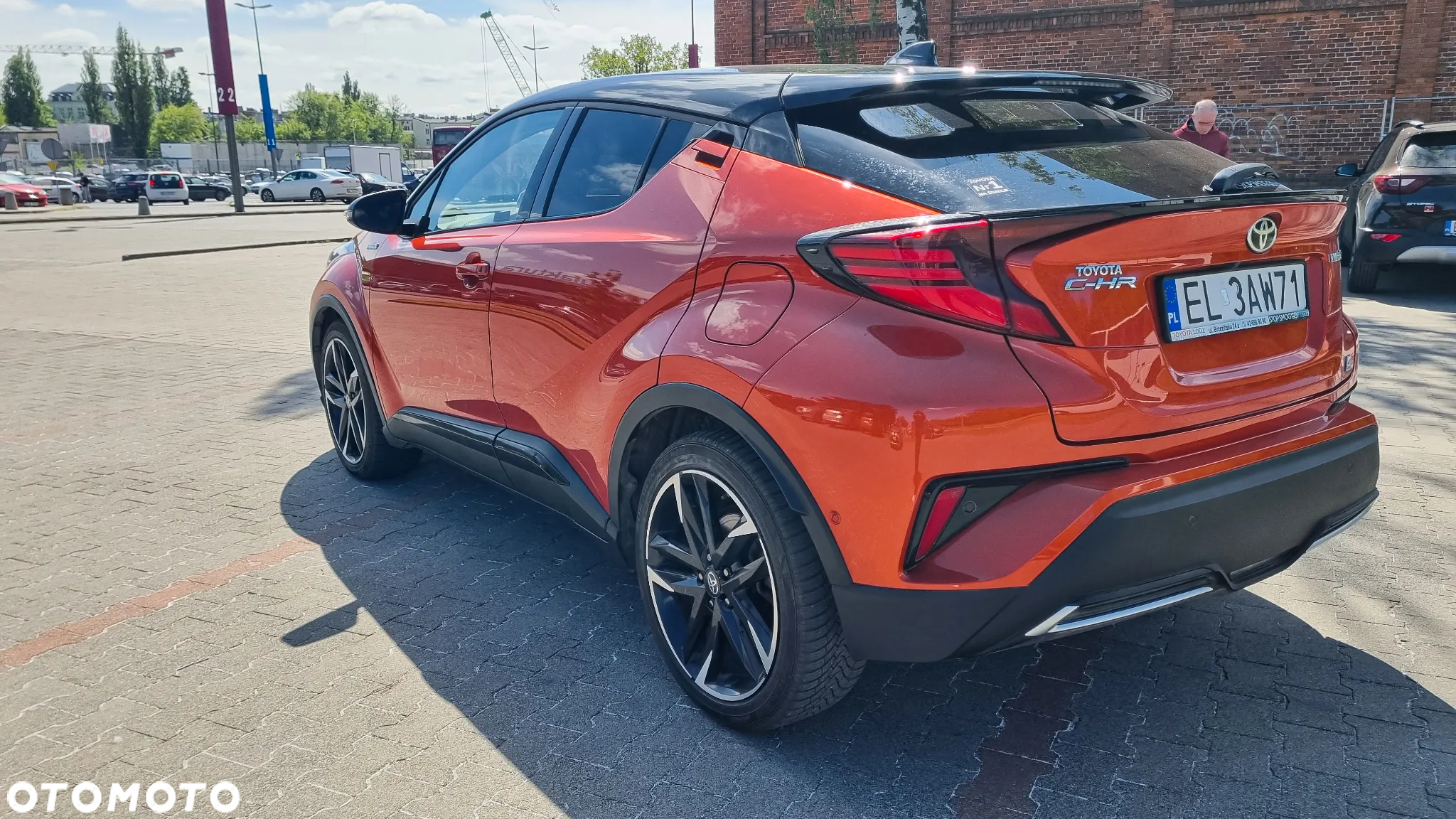 Toyota C-HR - 9