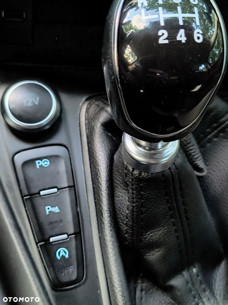 Ford Focus 1.5 EcoBoost SYNC Edition ASS - 17