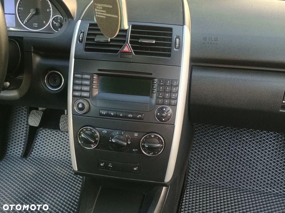 Mercedes-Benz Klasa A 200 CDI Avantgarde - 34