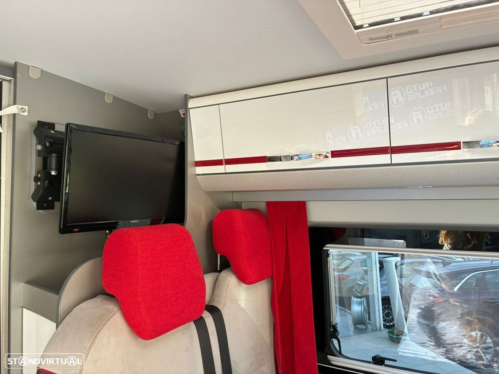 Citroen Jumper 2.0 BlueHDi 35 L4 CD - 24