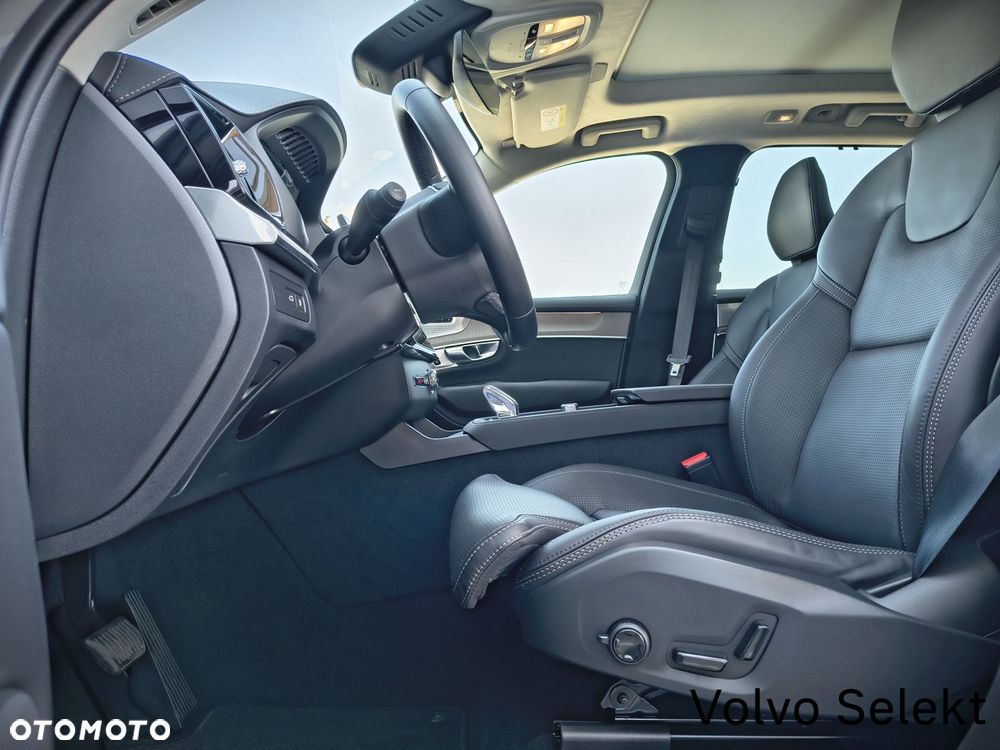 Volvo XC 90 - 24