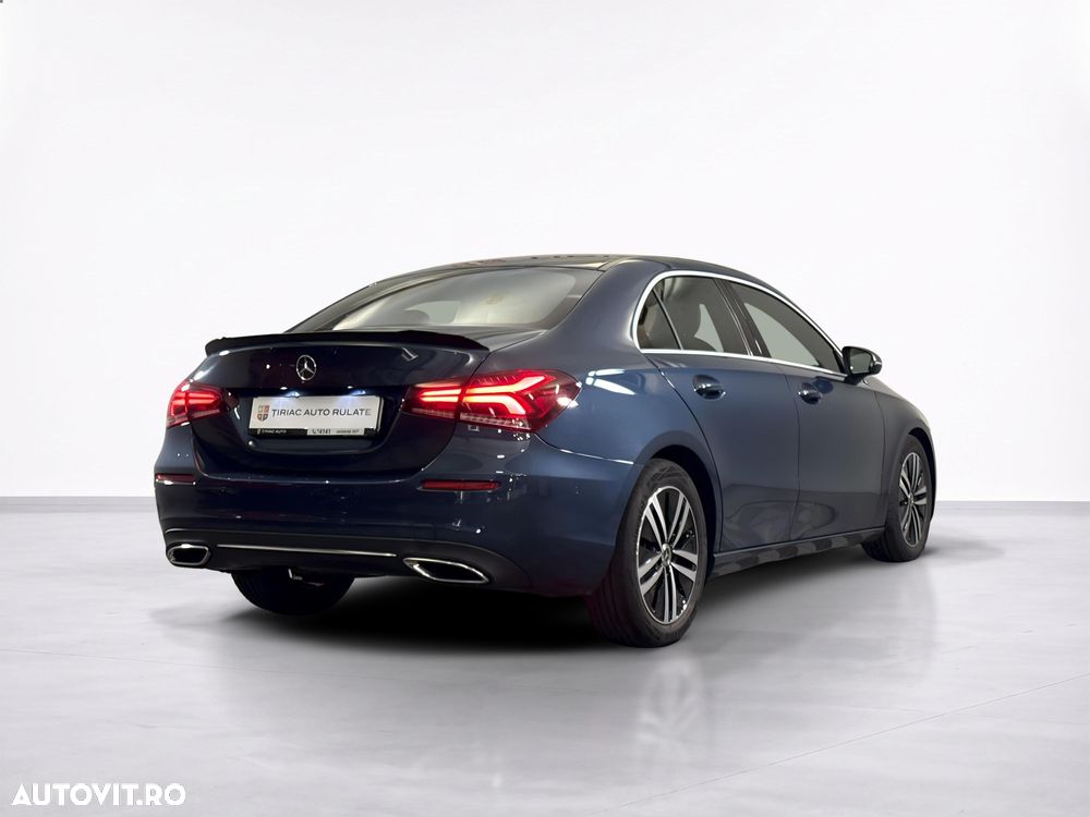 Mercedes-Benz A 200 Sedan 7G-DCT - 6