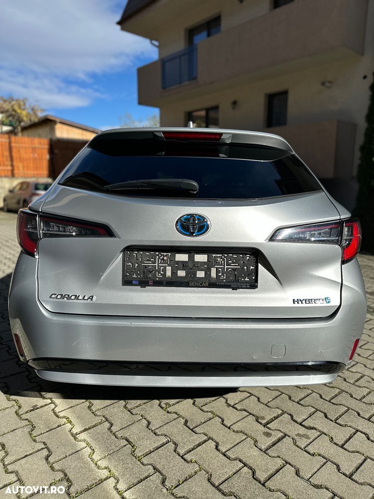 Toyota Corolla 1.8 HSD Dynamic - 12