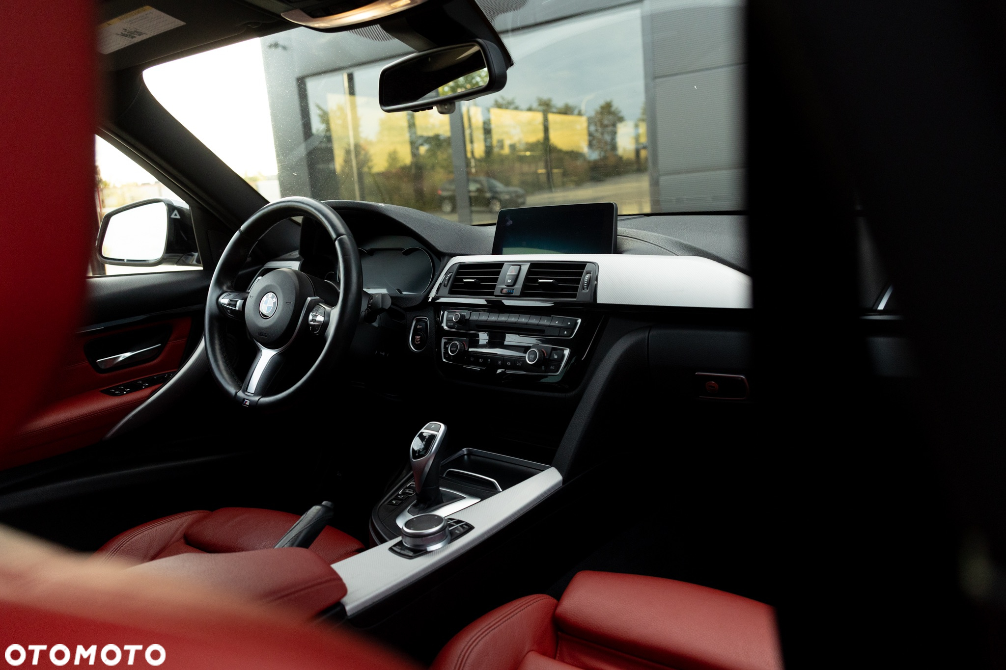 BMW Seria 3 340i xDrive M Sport - 29