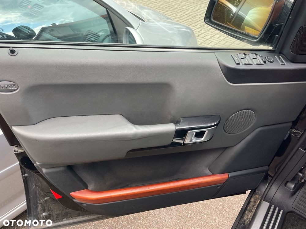 Land Rover Range Rover V8 - 12