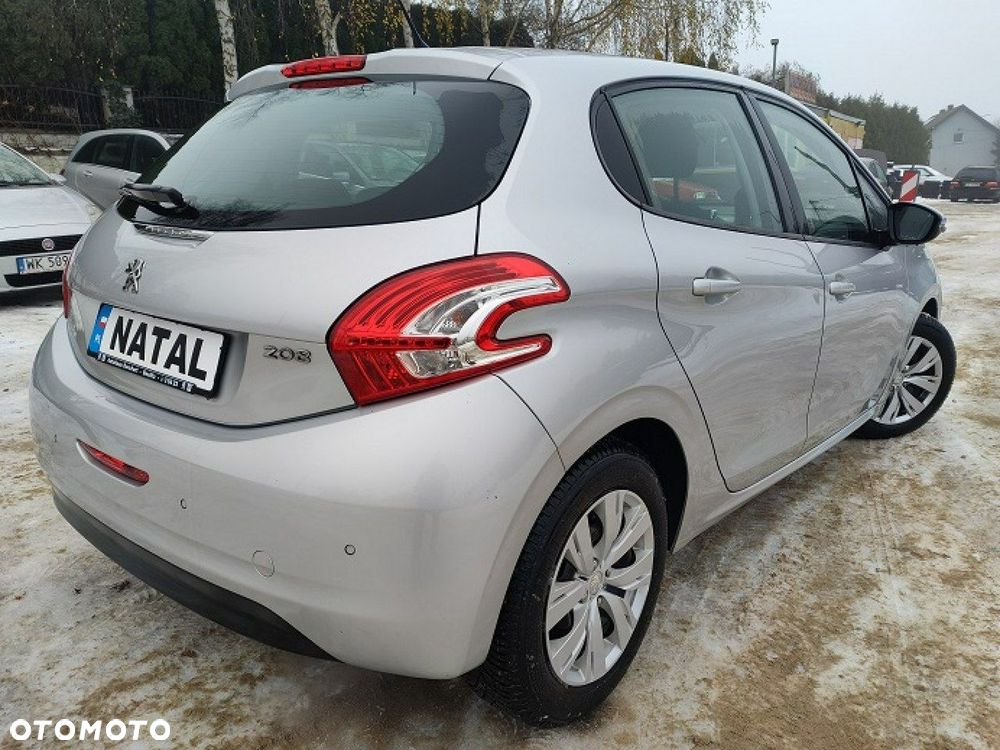 Peugeot 208 - 2