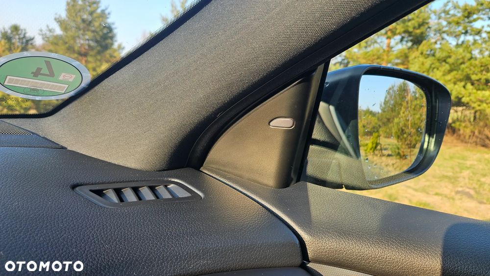 Nissan Qashqai 1.2 DIG-T Xtronic TEKNA+ - 25