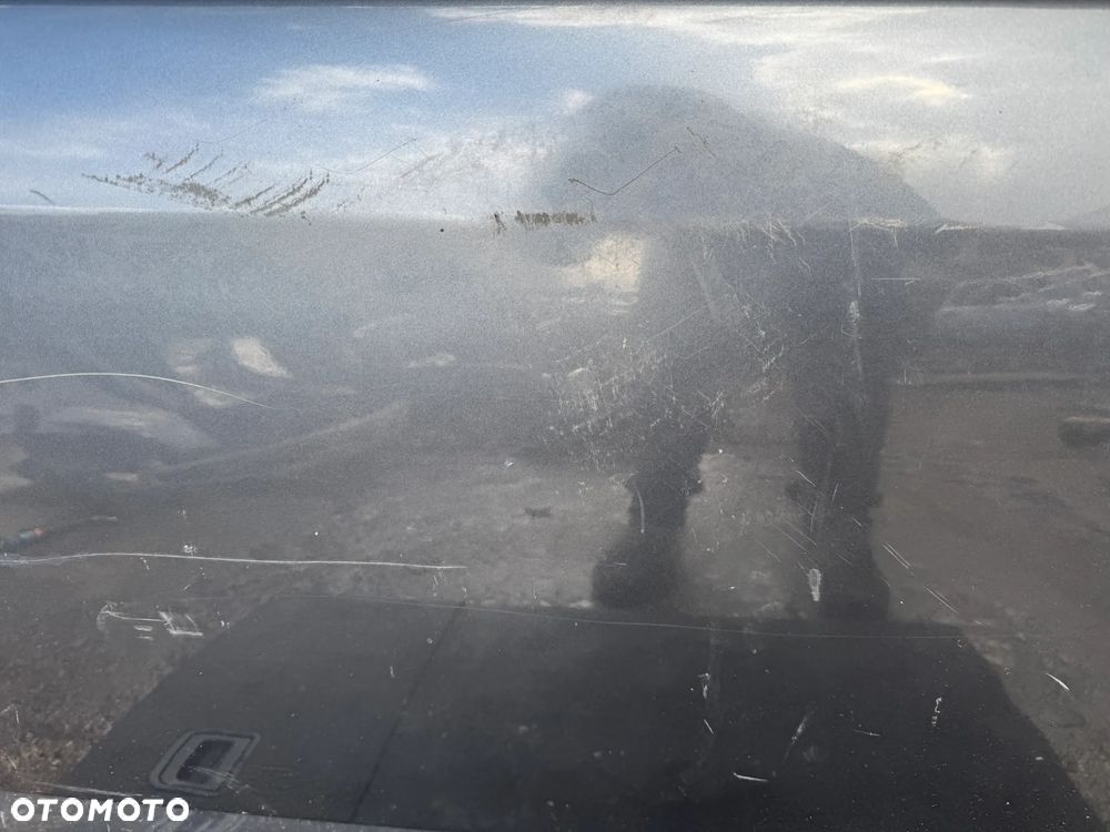 Drzwi prawe Land Rover Discovery Sport I 2014- przód OE - 2