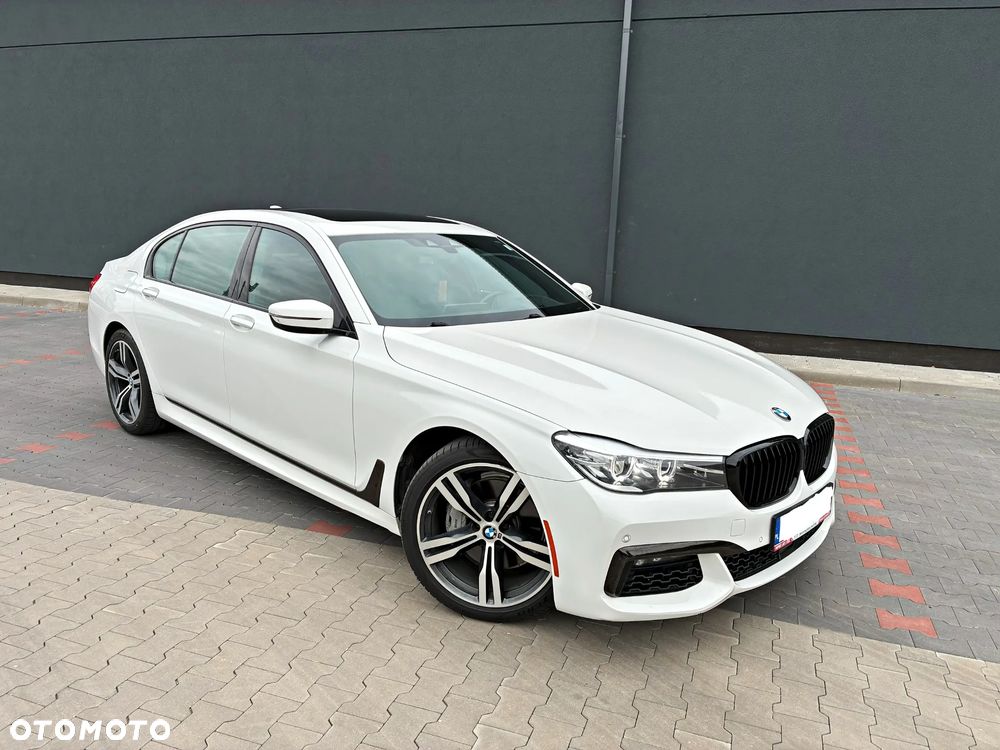 BMW Seria 7 740Li - 5
