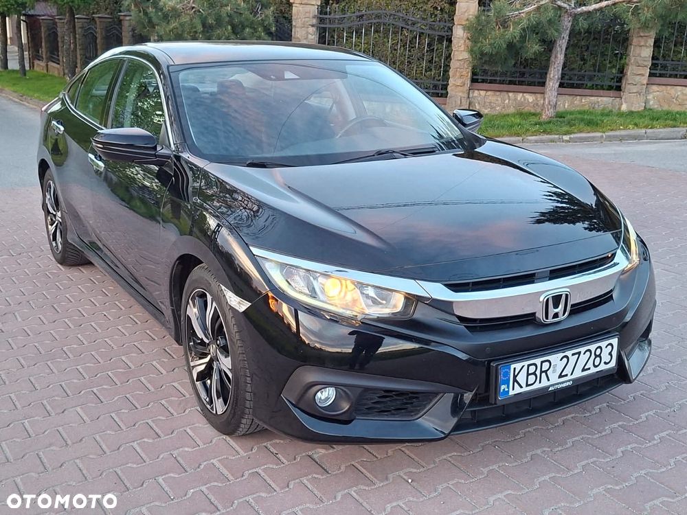 Honda Civic 1.5 i-VTEC Turbo CVT Sport