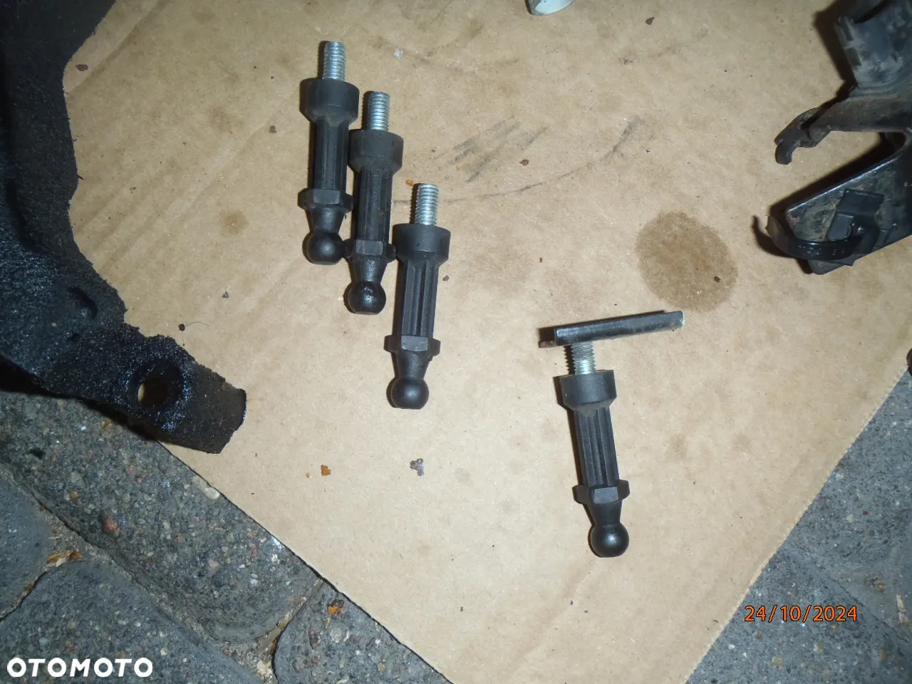 kolektor ssący alternator sprężarka sprzęgło docisk tarcza  dwumasa dwumas chłodniczka oleju opel corsa combo astra meriva 1.3 cdti - 32