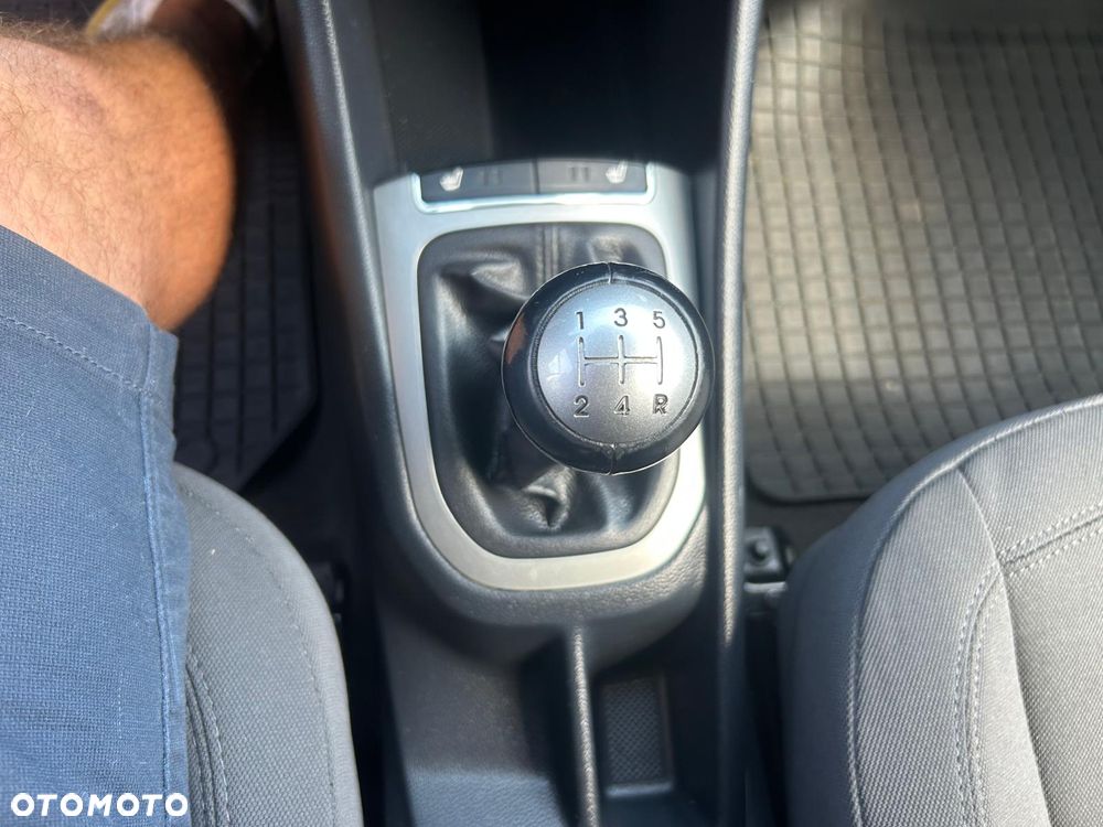 Kia Rio 1.2 M - 31