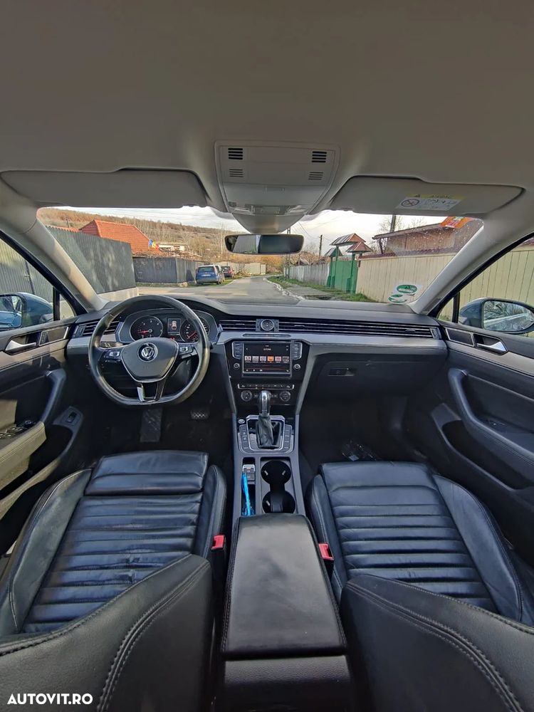 Volkswagen Passat Variant 2.0 TDI DSG Highline - 5
