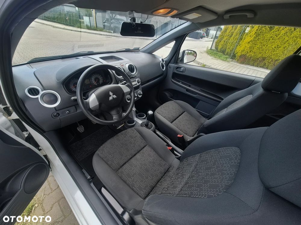 Mitsubishi Colt 1.1 ClearTec Motion - 24