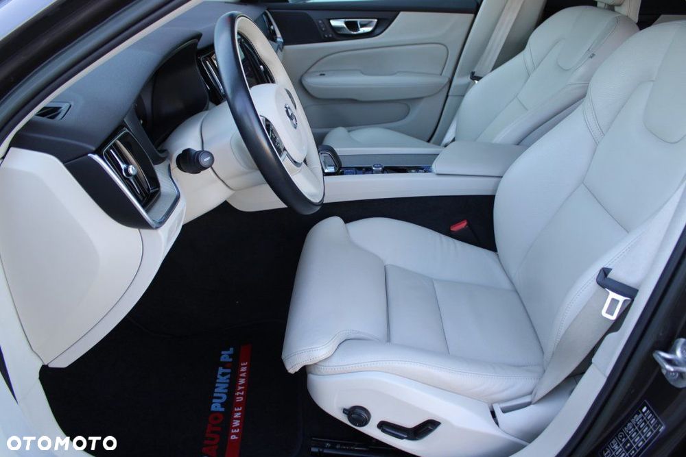 Volvo V60 - 18