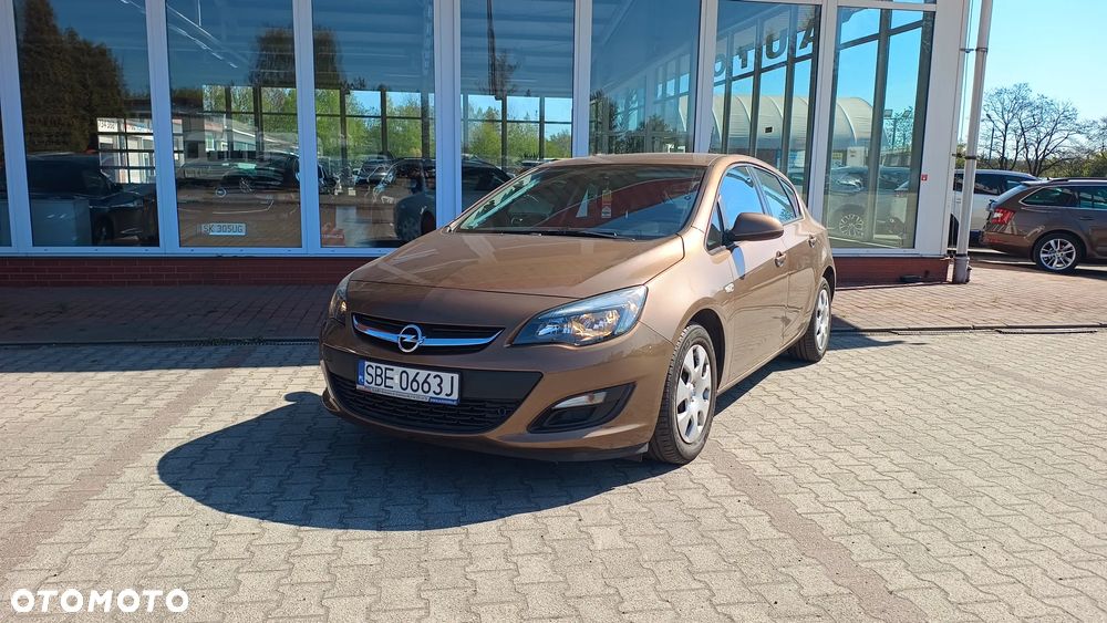 Opel Astra 1.4 T Enjoy EU6 - 14