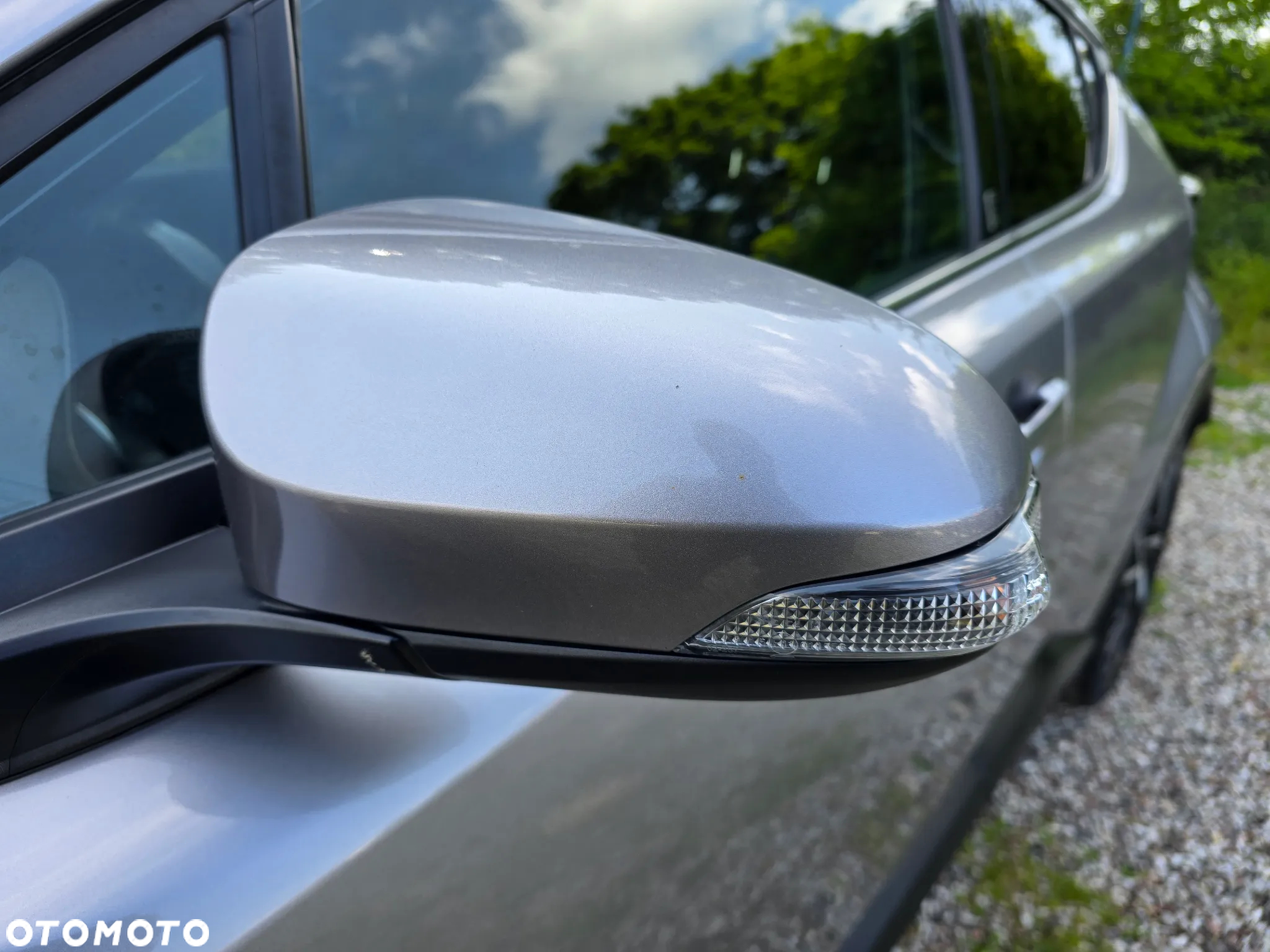 Toyota C-HR 1.8 Hybrid Team Deutschland - 10