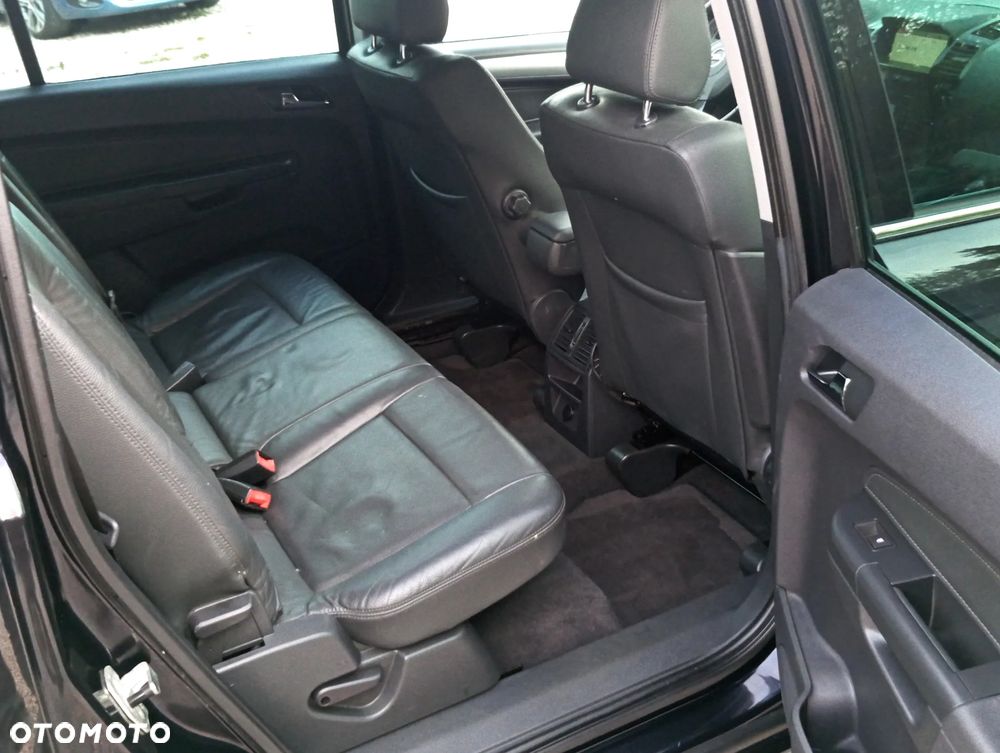 Opel Zafira 1.8 Design Edition - 18