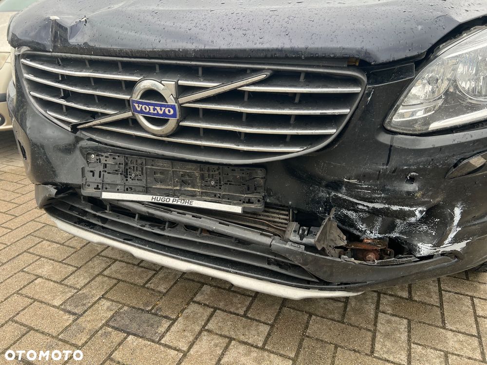 Volvo XC 60 D4 Geartronic Momentum - 4